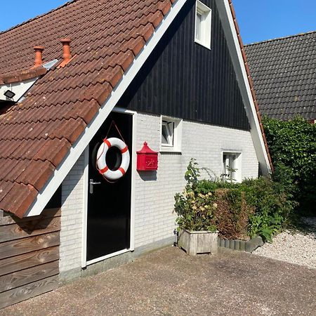 De Lauwersmeer Vogel Mit Eingezaeuntem Garten Anjum Dış mekan fotoğraf