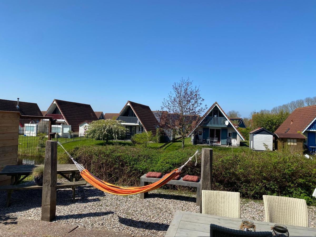 De Lauwersmeer Vogel Mit Eingezaeuntem Garten Anjum Dış mekan fotoğraf